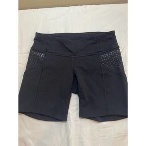 Black bubble 4” lululemon shorts